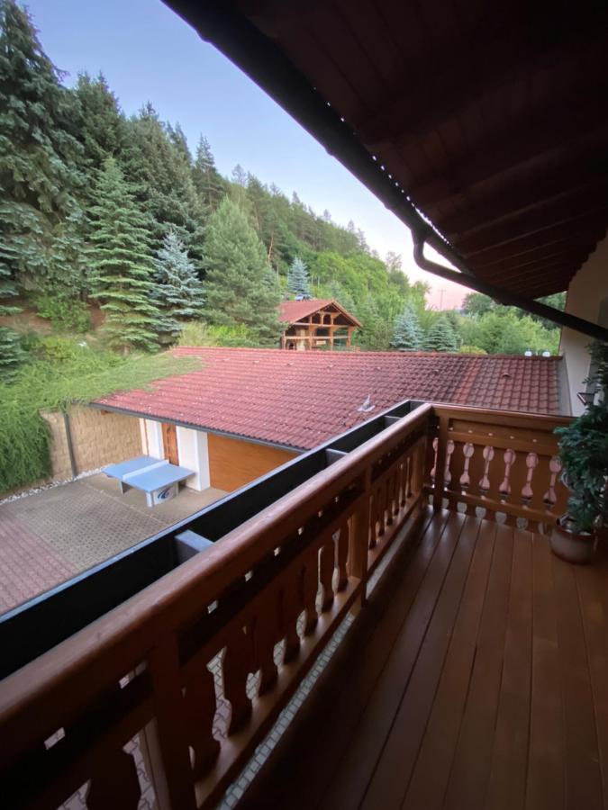 Hotel Selsky Dvur Perštejn Exterior foto